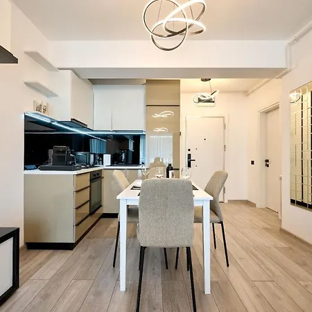 Onix - Infinity Pool & Spa Apartament 3*