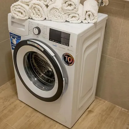 Onix - Infinity Pool & Spa Apartament 3*