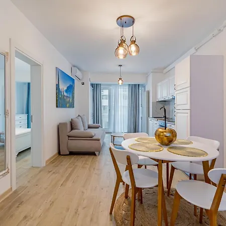 Onix - Infinity Pool & Spa Apartament