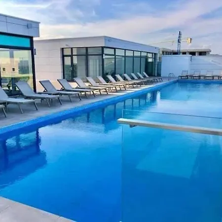 Onix - Infinity Pool & Spa Apartament Năvodari