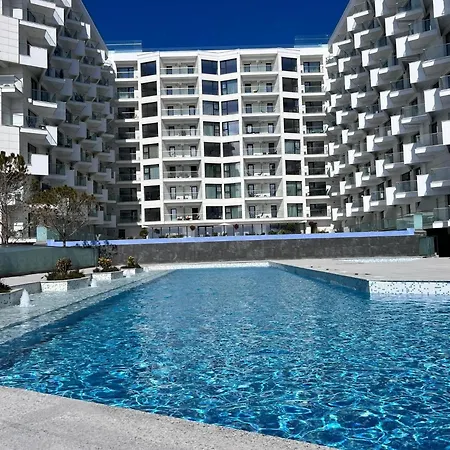 Lejlighed Onix - Infinity Pool & Spa 3*